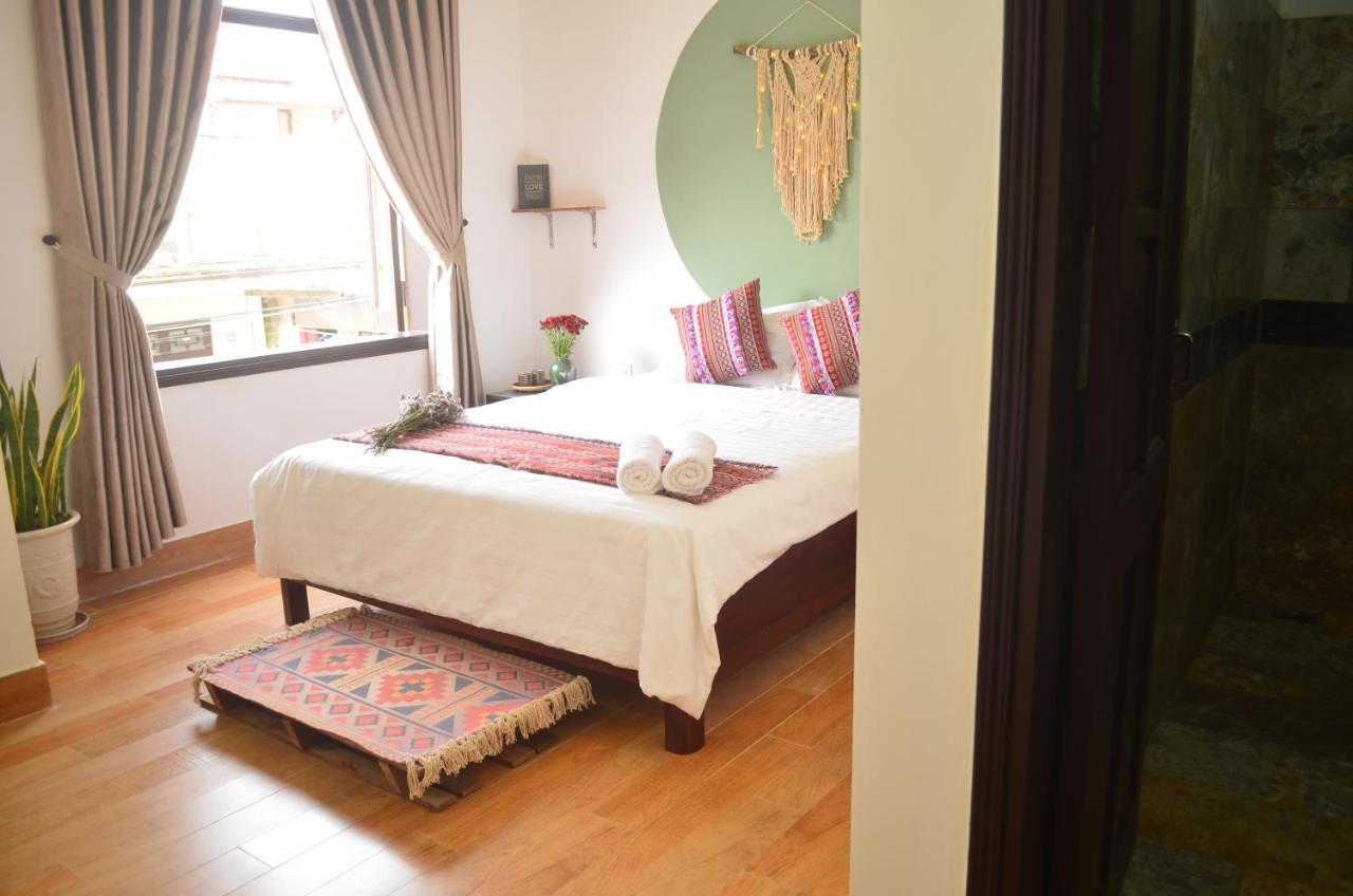 Corner Night Market Homestay Hội An Buitenkant foto