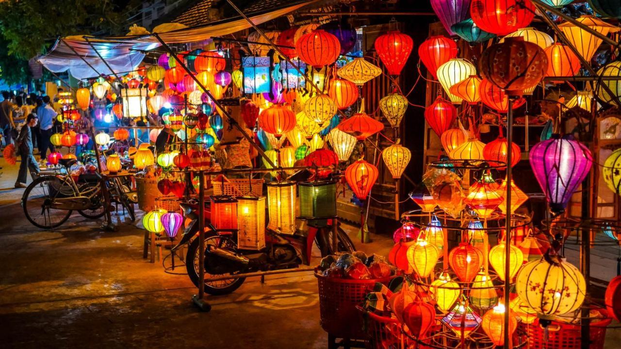 Corner Night Market Homestay Hội An Buitenkant foto
