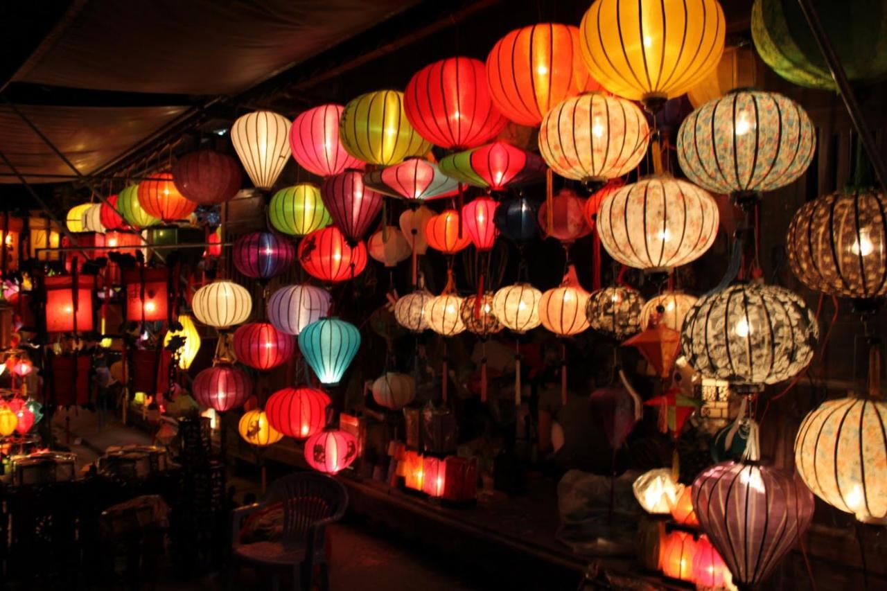 Corner Night Market Homestay Hội An Buitenkant foto